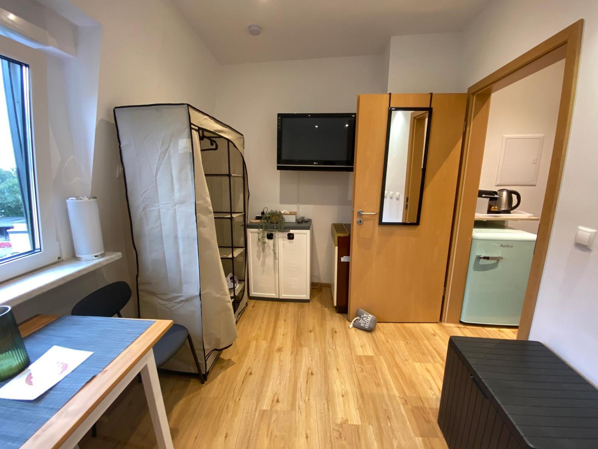 Апартаменти Koblenz - Eigenes Bad,Kueche - Wifi - Parkplatz - 2 Og Екстер'єр фото